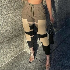 Block it out cargo joggers